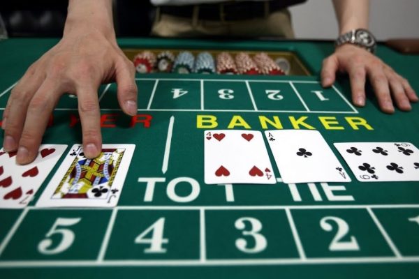 Rules with strategies and tips for playing 3 Card Baccarat.